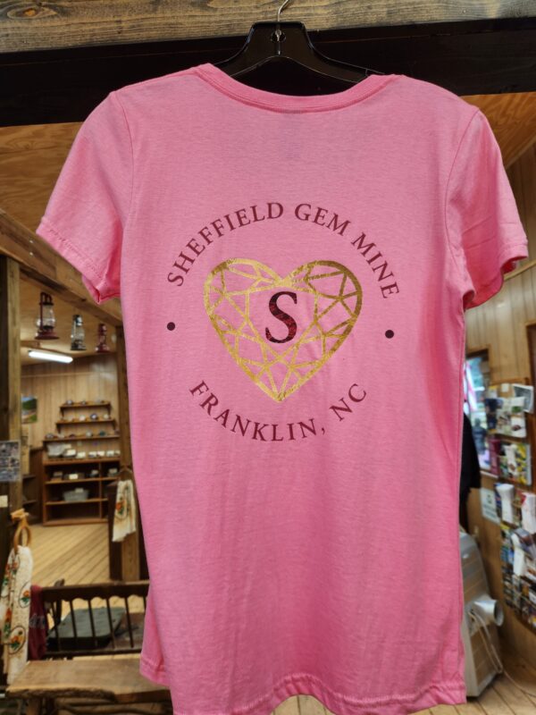 V-Neck w/Heart