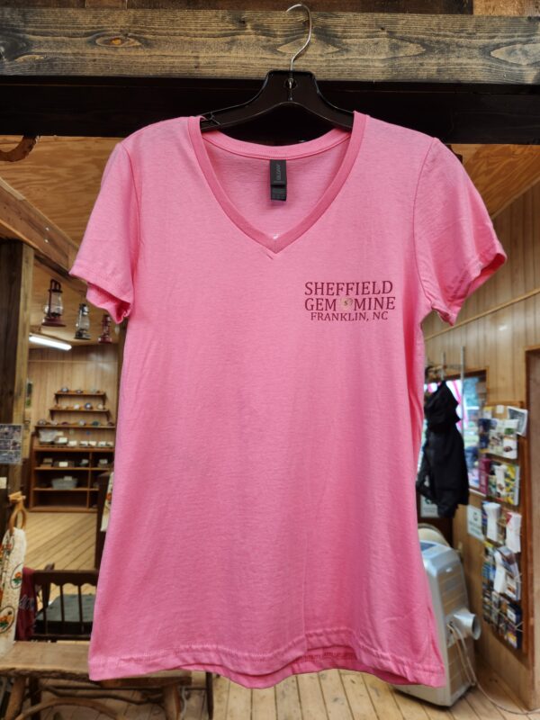 V-Neck w/Heart - Image 5
